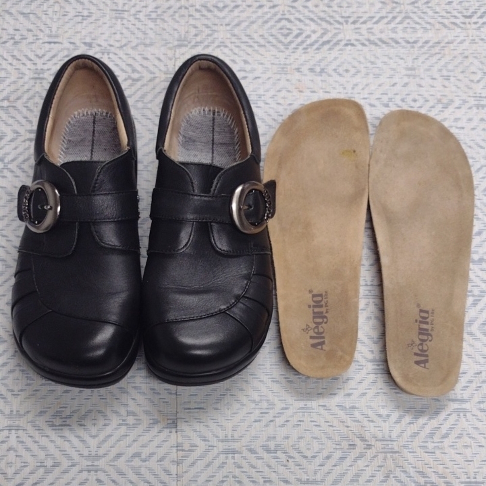 Alegria Black Leather Slip-On Shoes with Silver Buckle Size 39 (8.5) - Picture 6 of 12